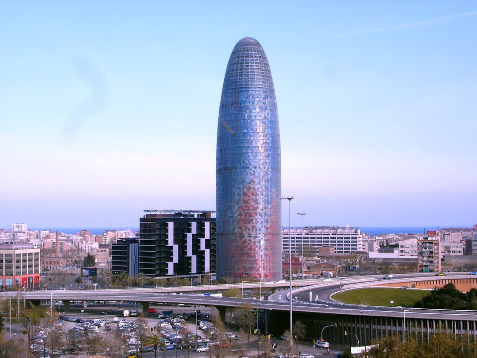 Fachada de la torre agbar