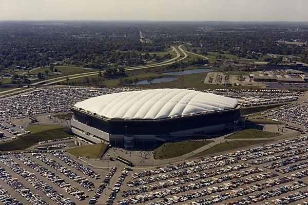 Cubierta del estadio de fútbol Pontiac Stadium