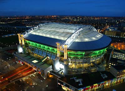 Cubierta del estadio de fútbol Amsterdam Arena