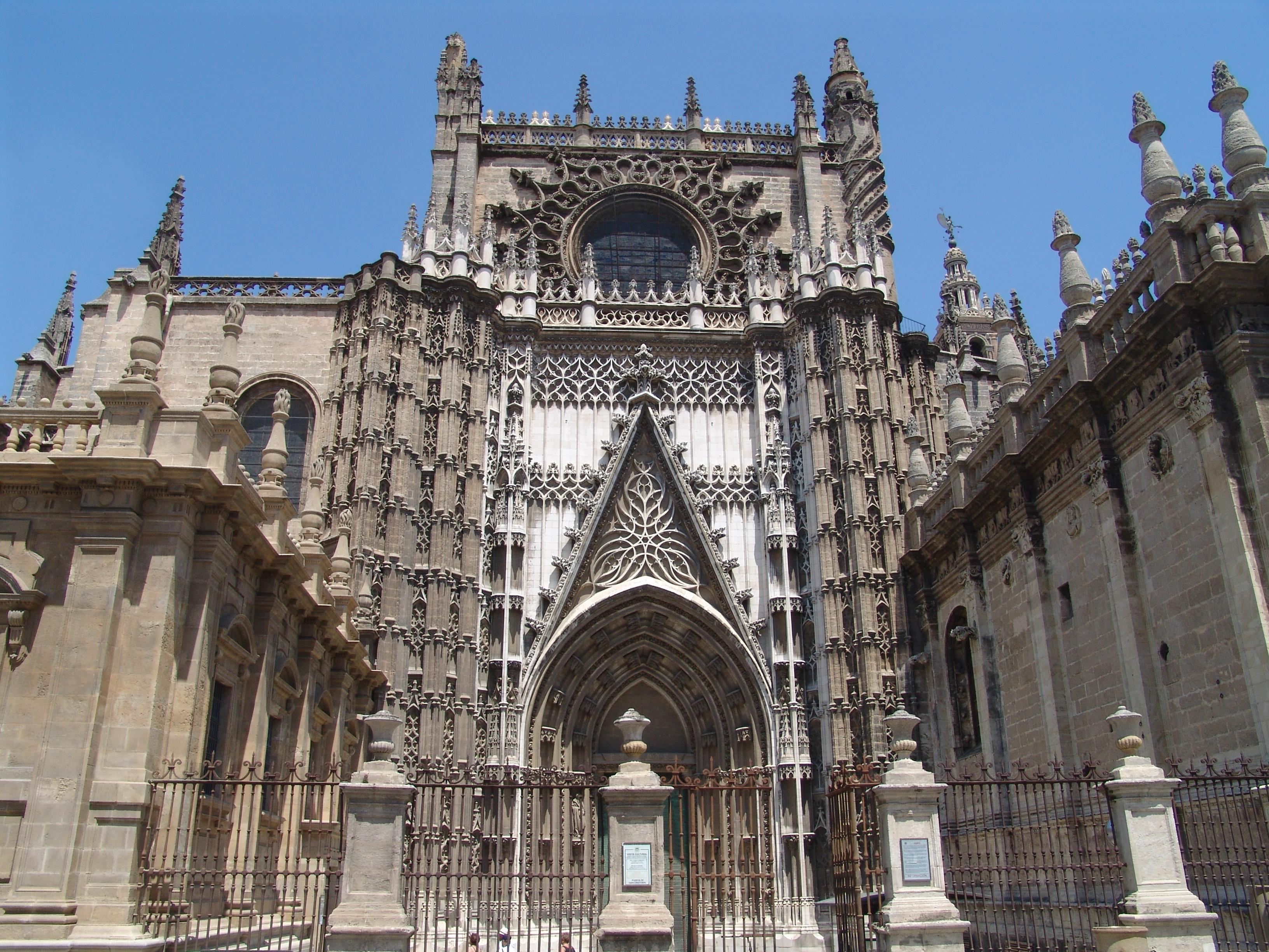 Fachadas de Sevilla La Catedral