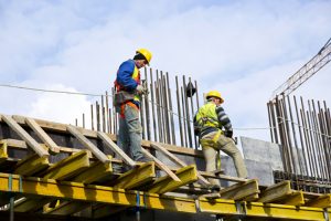 medidas de seguridad al trabajar en una cubierta metálica